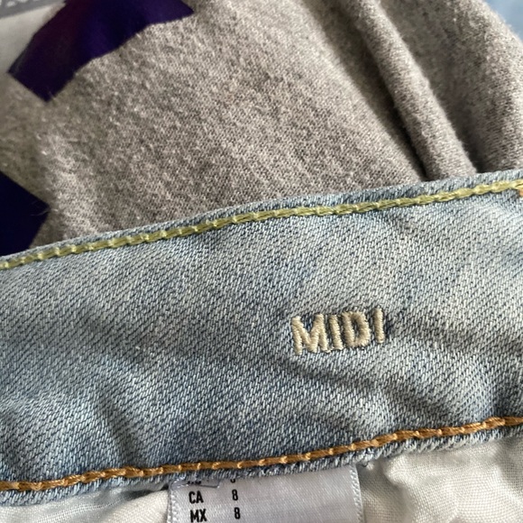 American Eagle Shorts - Picture 3 of 3